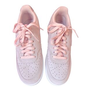 NWOT Nike Women’s Court Vision Low Top Pink Suede Size 9 Sneakers